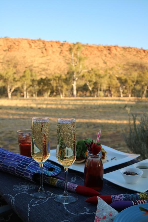 Squeakywindmill Boutique Tent B&B Alice Springs Exterior foto